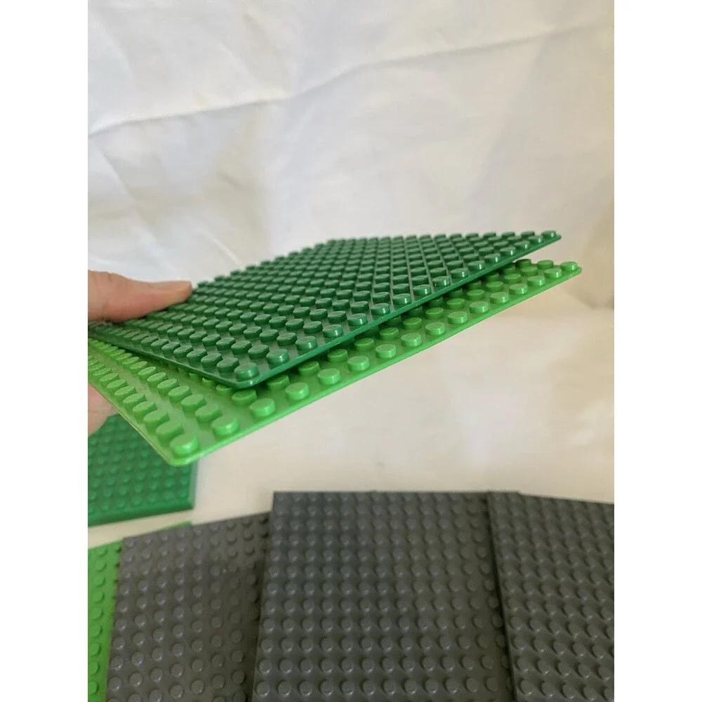 Lot of 7 Lego Base Plates Thick Thin #51